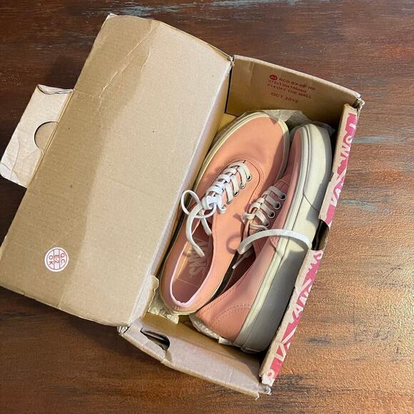 Vans Women's Authentic Slim Brushed Twill Sneakers Size 5 - Picture 2 of 10